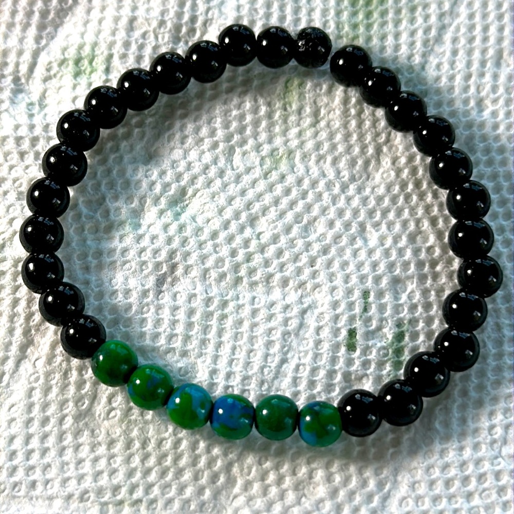 New Men’s Black and Greenish Blue Beaded Bracelet
